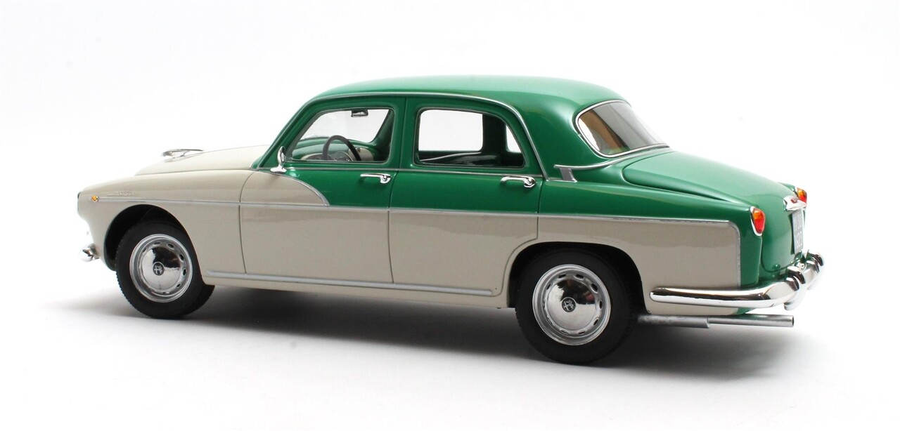 Alfa Romeo Alfa Romeo 1900 Super Berlina 1958 - 1:18 - Cult Scale Models