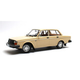 Volvo Volvo 244DL 1975 - 1:18 - Cult Scale Models Volvo Volvo 244DL 1975 - 1:18 - Cult Scale Models