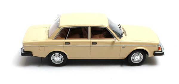 Volvo Volvo 244DL 1975 - 1:18 - Cult Scale Models