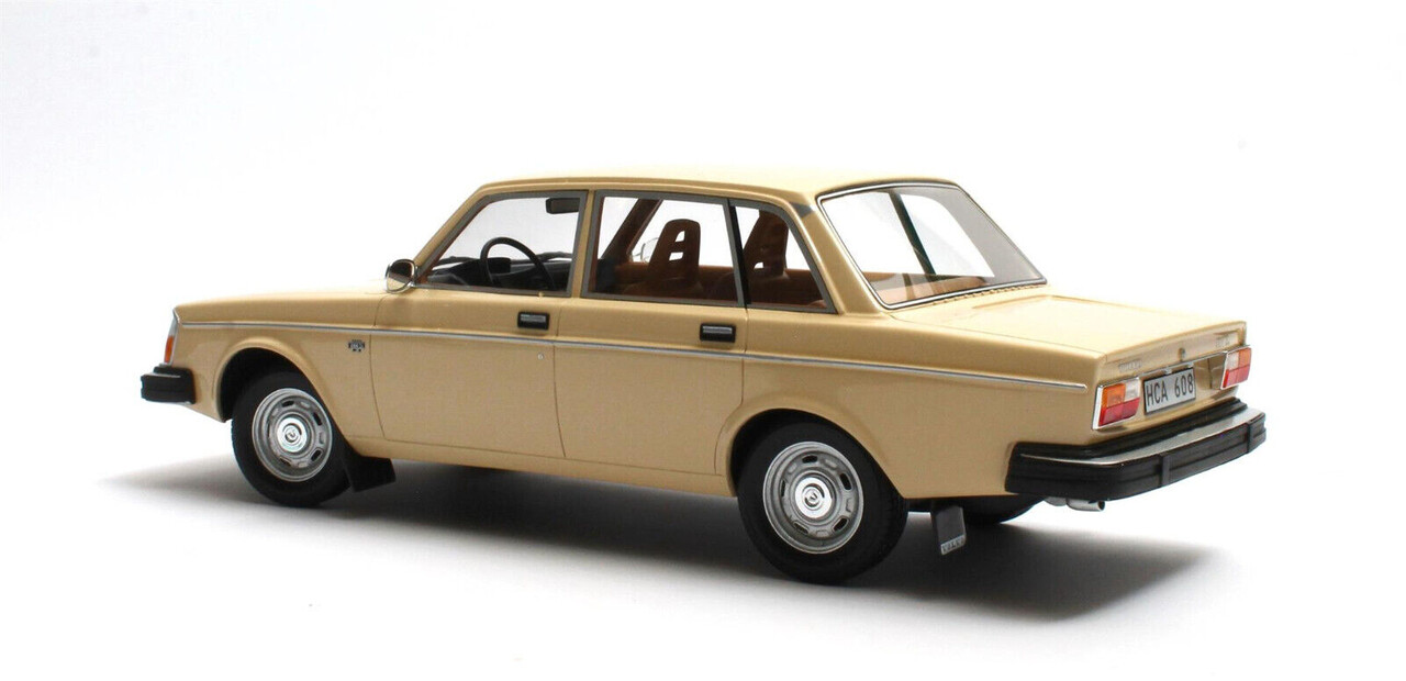 Volvo Volvo 244DL 1975 - 1:18 - Cult Scale Models