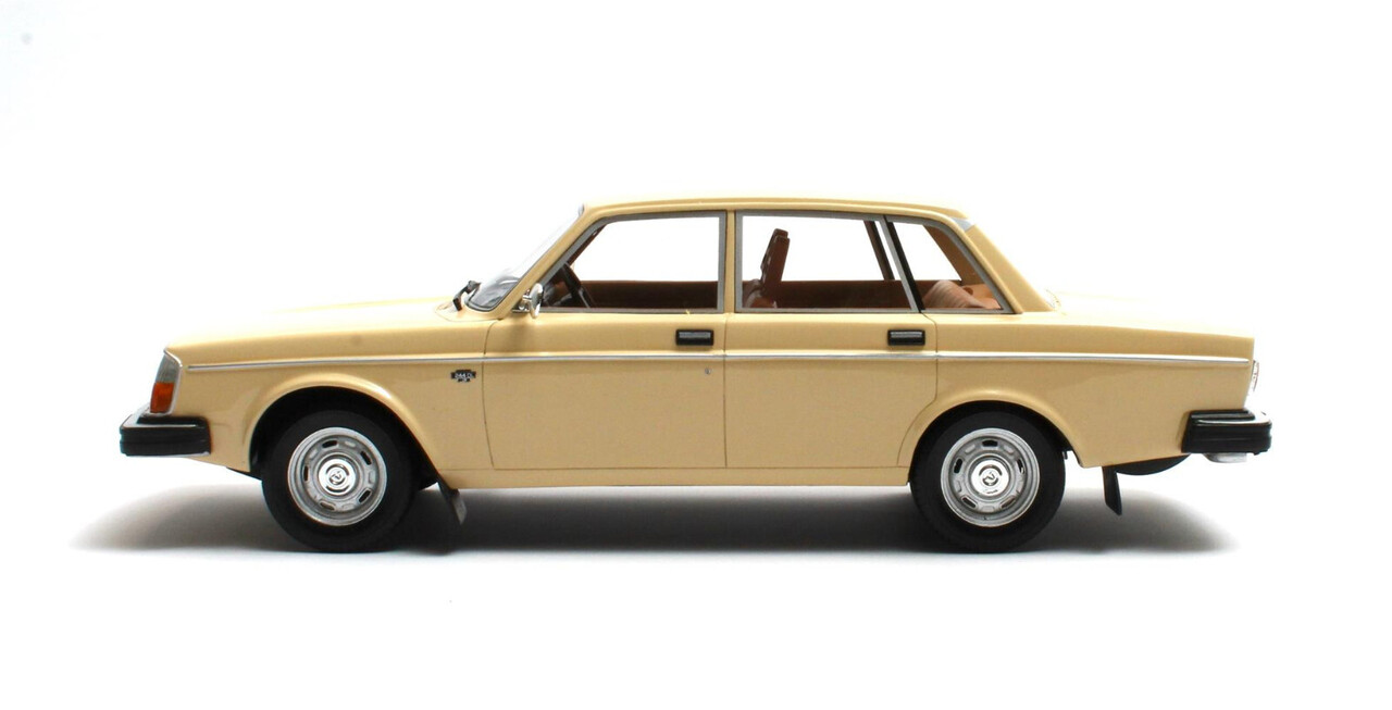 Volvo Volvo 244DL 1975 - 1:18 - Cult Scale Models