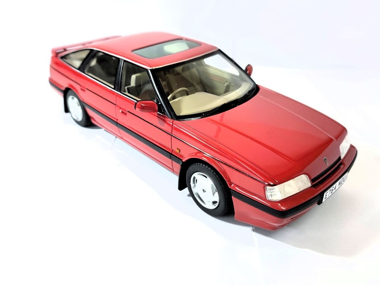Rover Rover Vitesse 827 1988-1989 - 1:18 - Cult Scale Models