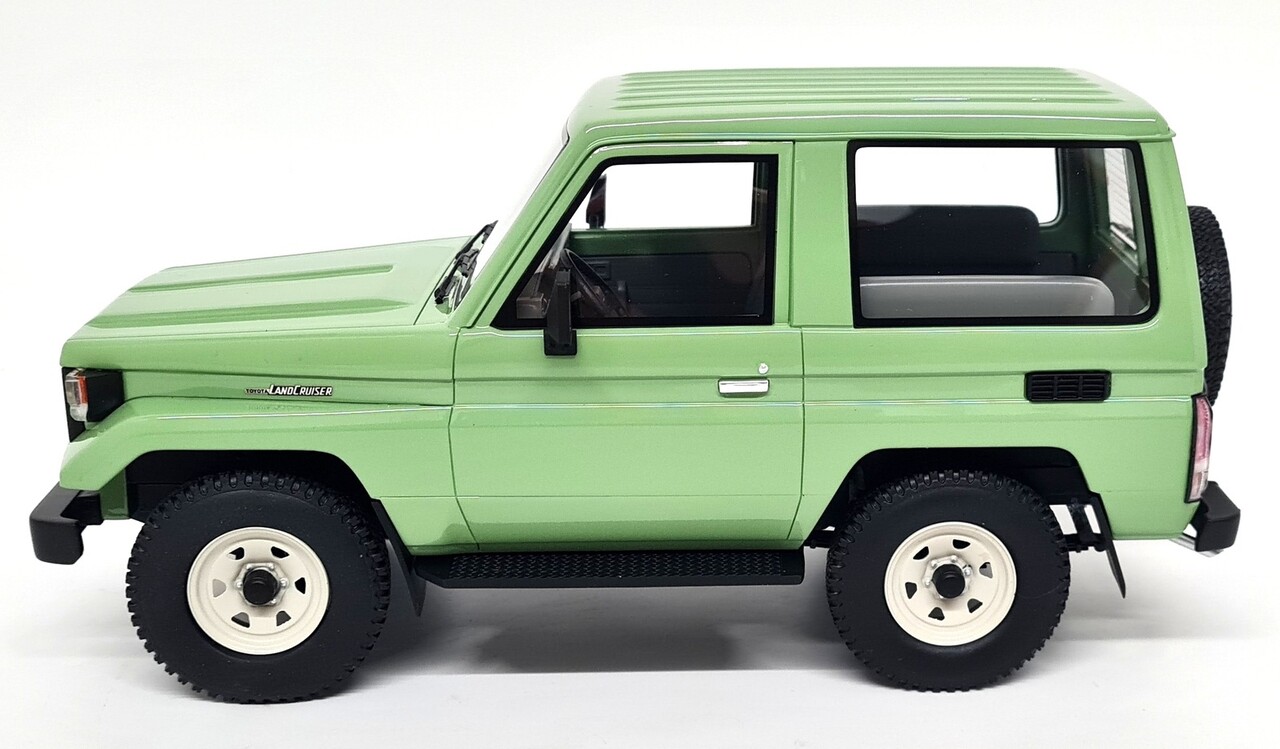 Rover Toyota Land Cruiser BJ70 1984 - 1:18 - Cult Scale Models