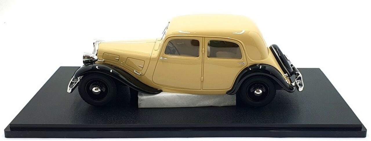 Citroen Citroën Traction Avant 7CV 1935 - 1:18 - Cult Scale Models