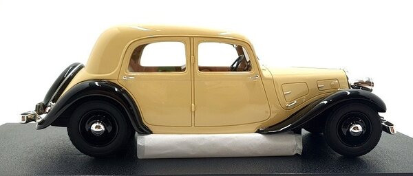 Citroen Citroën Traction Avant 7CV 1935 - 1:18 - Cult Scale Models