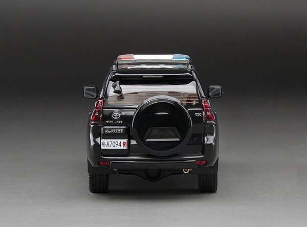 Toyota Toyota Land Cruiser Prado 2018 Beijing Police (SWAT) - 1:43 - Vitesse Toyota Toyota Land Cruiser Prado 2018 Beijing Police (SWAT) - 1:43 - Vitesse