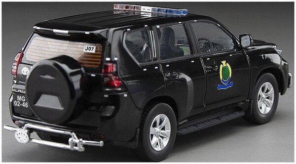 Toyota Toyota Land Cruiser Prado 2018 Macau Correctional Service Bureau - 1:43 - Vitesse Toyota Toyota Land Cruiser Prado 2018 Macau Correctional Service Bureau - 1:43 - Vitesse