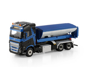 Volvo Volvo FH5 Globetrotter Rigid Truck 6x4 + Hooklift System + Asphalt Container  - 1:50 - WSI Models Volvo Volvo FH5 Globetrotter Rigid Truck 6x4 + Hooklift System + Asphalt Container  - 1:50 - WSI Models