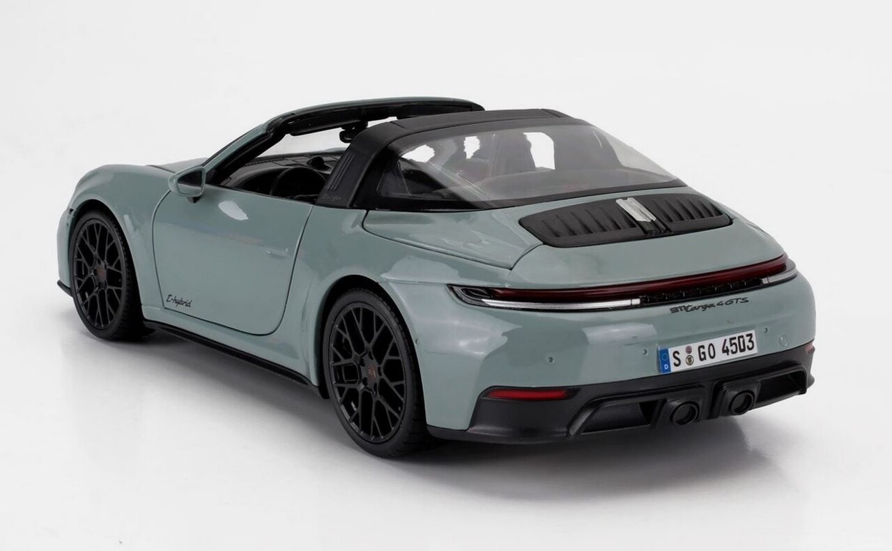 Porsche Porsche 911 Targa 4 GTS Hybrid (992.2)  - 1:18 - Maisto