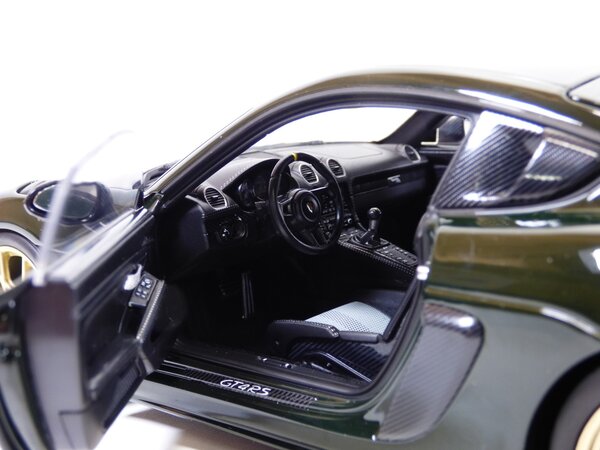 Porsche Porsche Cayman GT4 RS W/Weissach Package 2023 - 1:18 - Norev Porsche Porsche Cayman GT4 RS W/Weissach Package 2023 - 1:18 - Norev