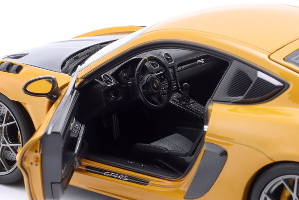 Porsche Porsche Cayman GT4 RS W/Weissach Package 2023 - 1:18 - Norev Porsche Porsche Cayman GT4 RS W/Weissach Package 2023 - 1:18 - Norev