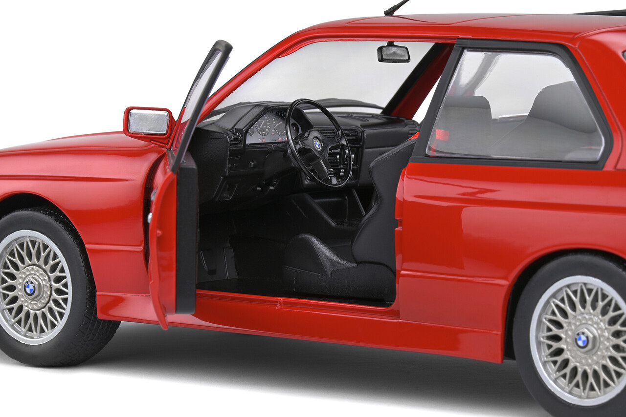 BMW BMW E30 M3 1986 - 1:18 - Solido BMW BMW E30 M3 1986 - 1:18 - Solido