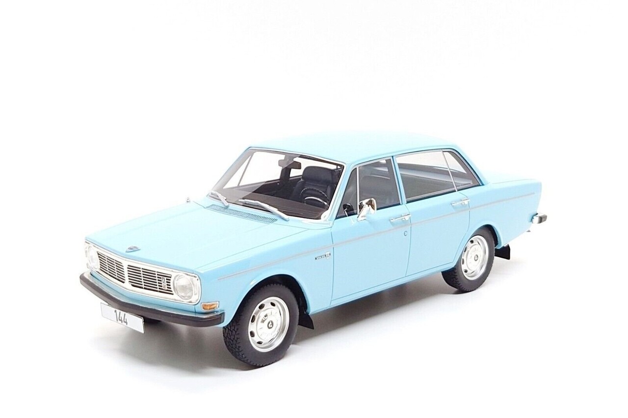 Volvo Volvo 144 - 1:18 - Best Of Show Volvo Volvo 144 - 1:18 - Best Of Show