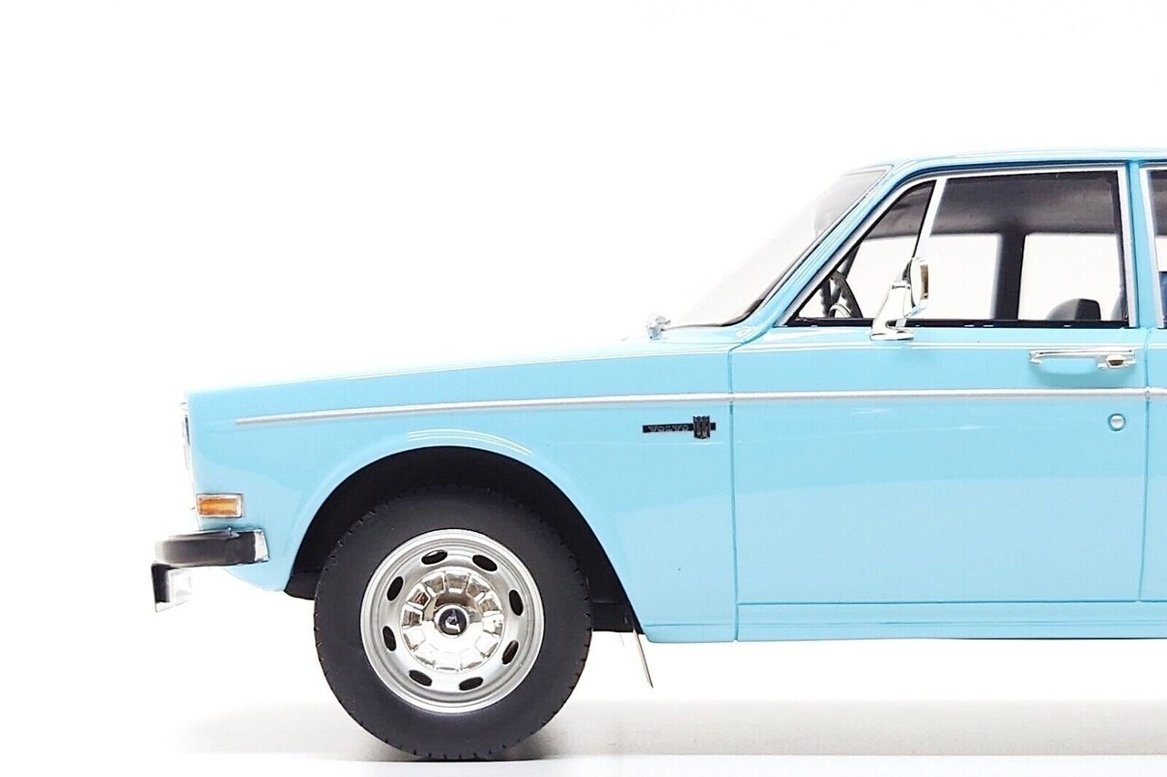 Volvo Volvo 144 - 1:18 - Best Of Show Volvo Volvo 144 - 1:18 - Best Of Show