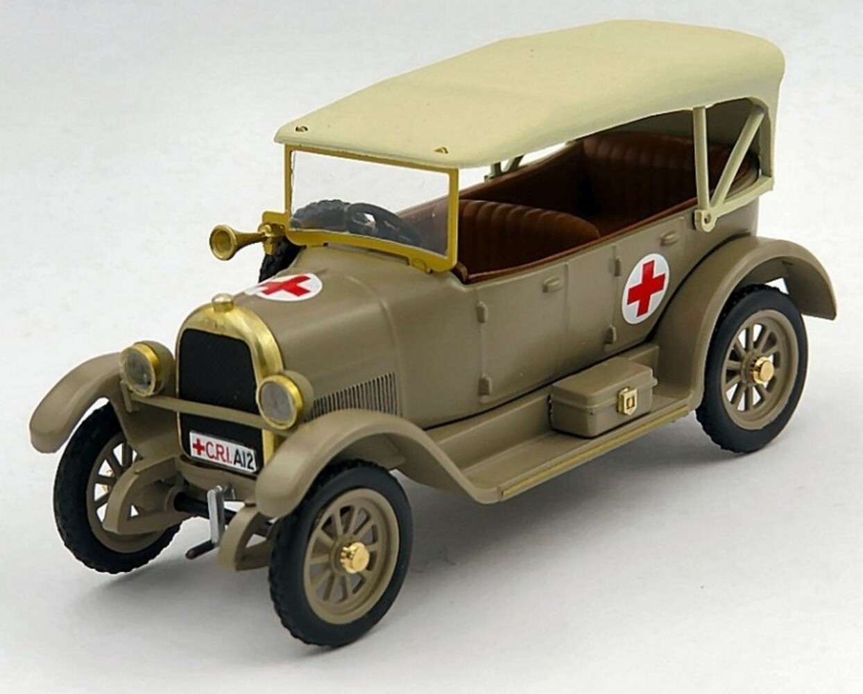 Fiat Fiat 501 Torpedo Colonial Ambulance Red Cross 1936 - 1:43 - Rio Fiat Fiat 501 Torpedo Colonial Ambulance Red Cross 1936 - 1:43 - Rio