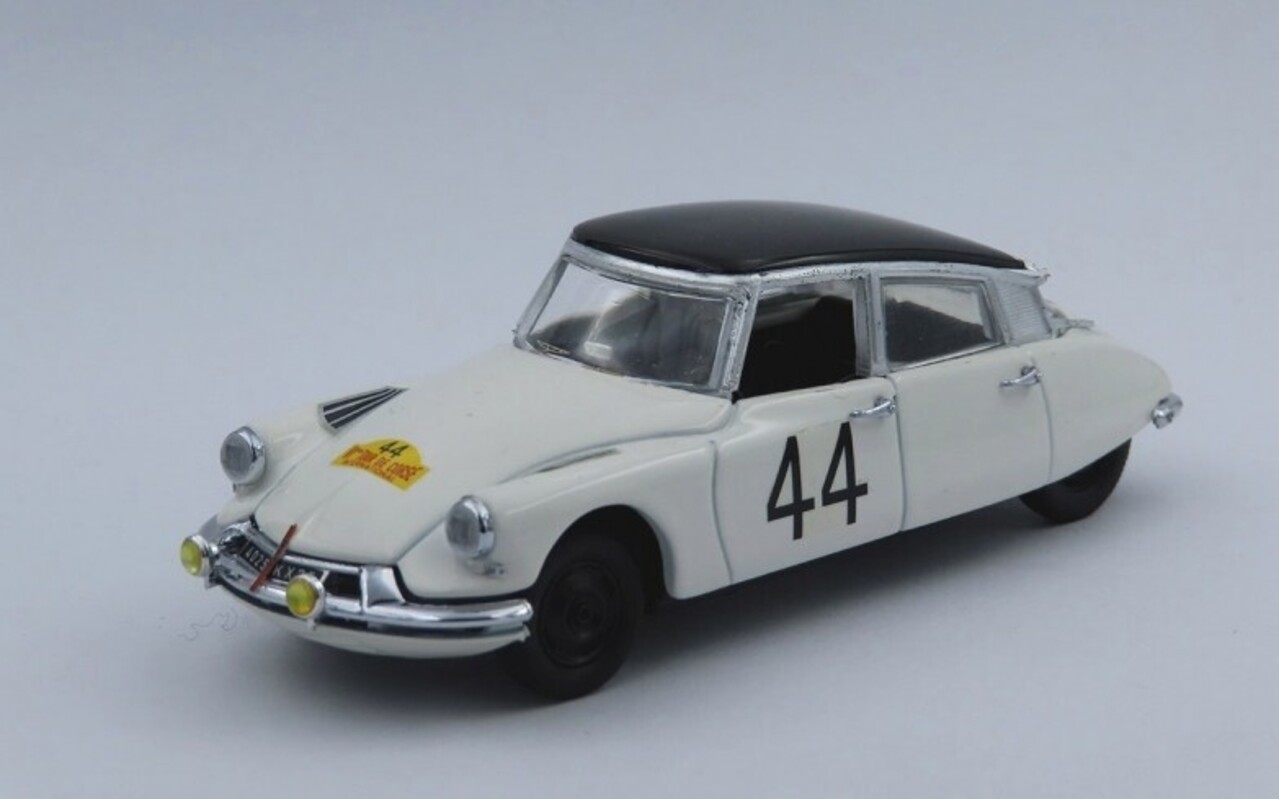 Citroen Citroën DS19 #44 Winner Rally Tour de Corse 1961 - 1:43 - Rio Citroen Citroën DS19 #44 Winner Rally Tour de Corse 1961 - 1:43 - Rio