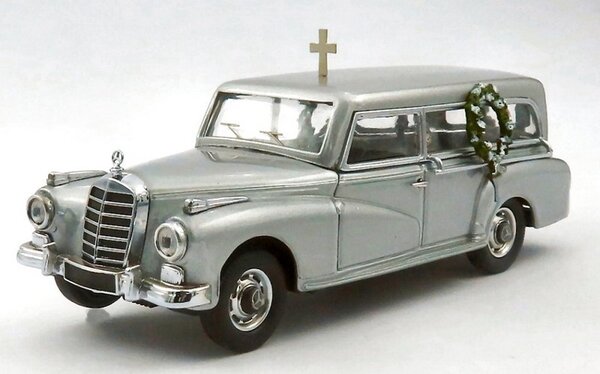 Mercedes-Benz Mercedes-Benz 300D Funeral Car 1960 - 1:43 - Rio Mercedes-Benz Mercedes-Benz 300D Funeral Car 1960 - 1:43 - Rio