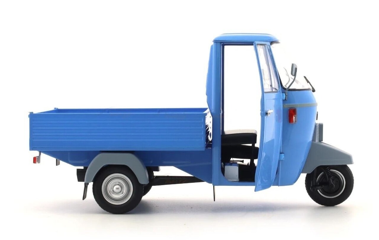 Ape Piaggio APE P501 Open 1979 - 1:18 - Mitica Ape Piaggio APE P501 Open 1979 - 1:18 - Mitica