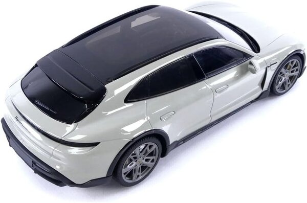 Porsche Porsche Taycan CUV Turbo S 2021 - 1:18 - Minichamps Porsche Porsche Taycan CUV Turbo S 2021 - 1:18 - Minichamps