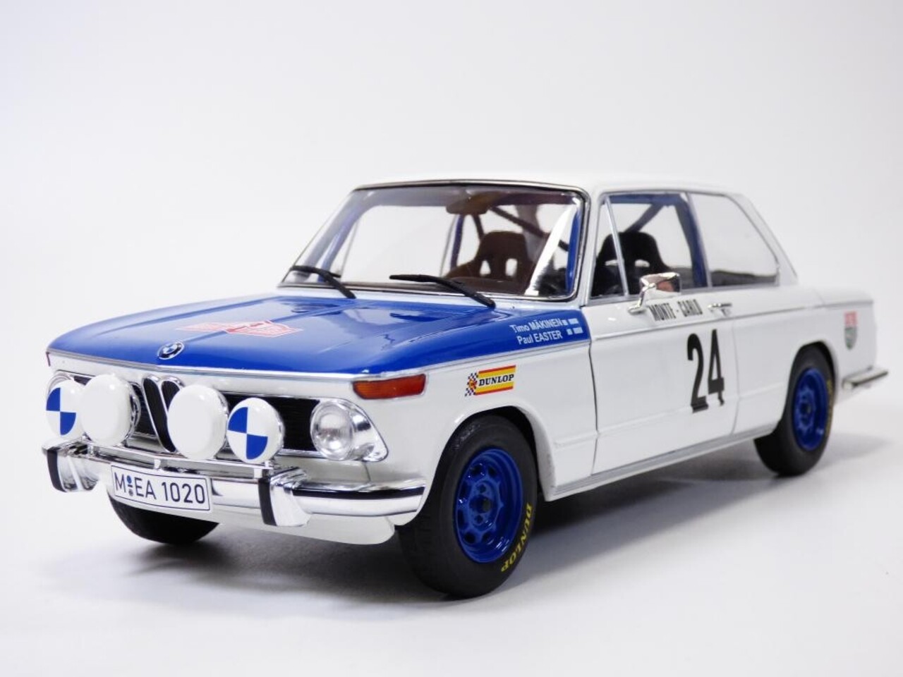 BMW BMW 2002 Ti #24 Rally Monte Carlo 1969 Night Version - 1:18 - Solido BMW BMW 2002 Ti #24 Rally Monte Carlo 1969 Night Version - 1:18 - Solido