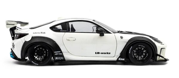 Toyota Toyota GR86 LWBK Body Kit Coupe 2024 - 1:18 - Solido