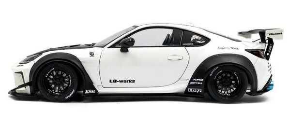 Toyota Toyota GR86 LWBK Body Kit Coupe 2024 - 1:18 - Solido