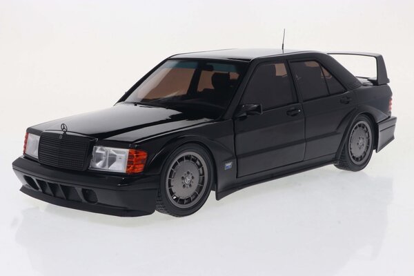 Mercedes-Benz Mercedes-Benz 190 (W201) Evo II 1990 - 1:18 - Solido Mercedes-Benz Mercedes-Benz 190 (W201) Evo II 1990 - 1:18 - Solido