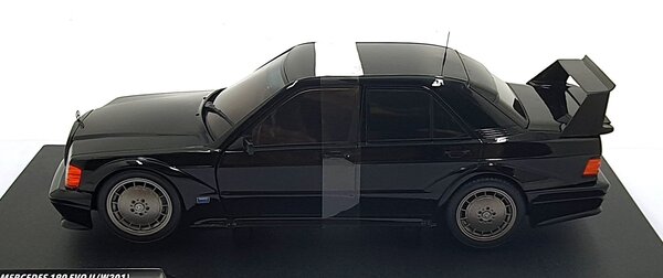 Mercedes-Benz Mercedes-Benz 190 (W201) Evo II 1990 - 1:18 - Solido Mercedes-Benz Mercedes-Benz 190 (W201) Evo II 1990 - 1:18 - Solido