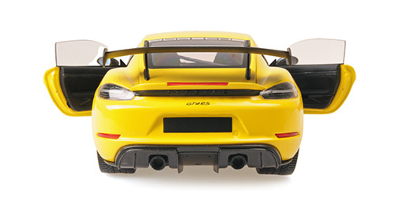 Porsche Porsche Cayman GT4 RS (Weissach Package) 2024 - 1:18 - Minichamps Porsche Porsche Cayman GT4 RS (Weissach Package) 2024 - 1:18 - Minichamps