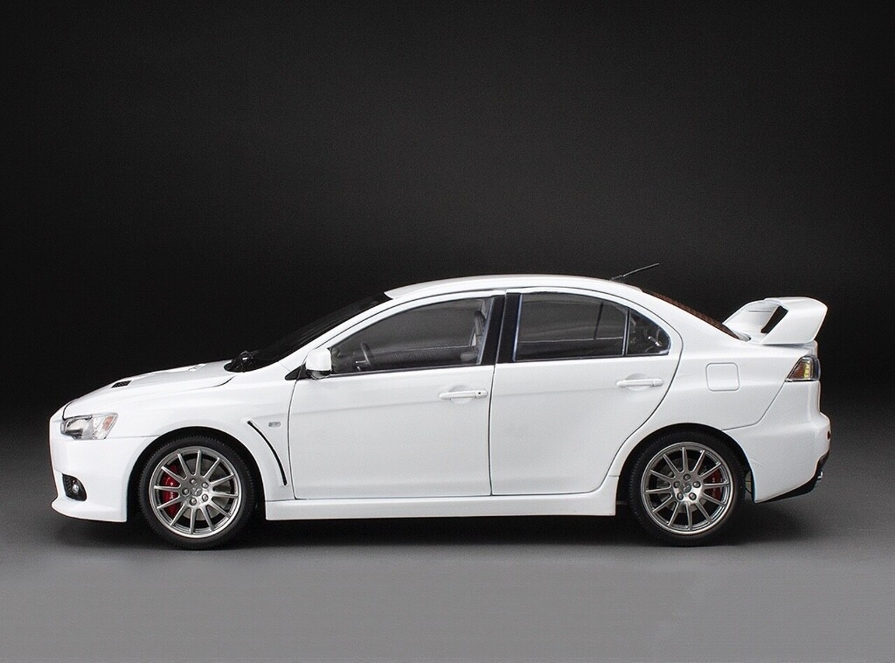 Chevrolet Mitsubishi Lancer Evolution X 2018 - 1:18 - Sun Star
