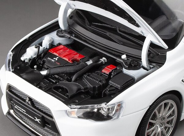 Chevrolet Mitsubishi Lancer Evolution X 2018 - 1:18 - Sun Star