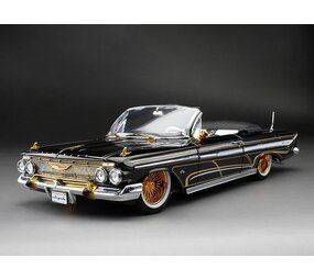 Chevrolet Chevrolet Impala Convertible Open Lowrider + Movable Suspension 1961 - 1:18 - Sun Star