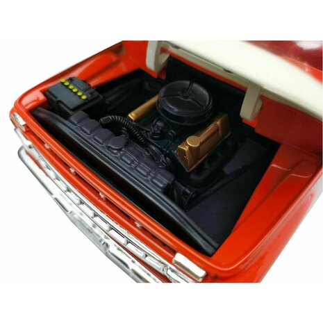 Ford Ford F-100 Custom Cab Pick-Up 1965 - 1:18 - Sun Star