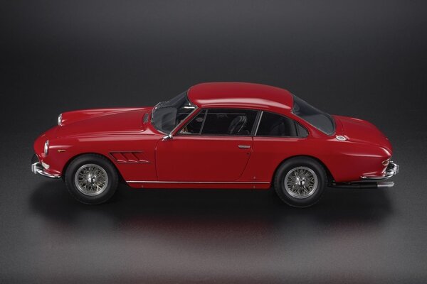 Ferrari Ferrari 330 GT 2+2 1965 - 1:18 - Top Marques Collectibles