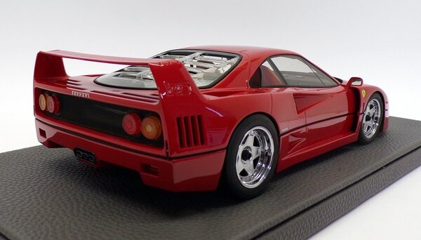 Ferrari Ferrari F40 1987 - 1:18 - Top Marques Collectibles