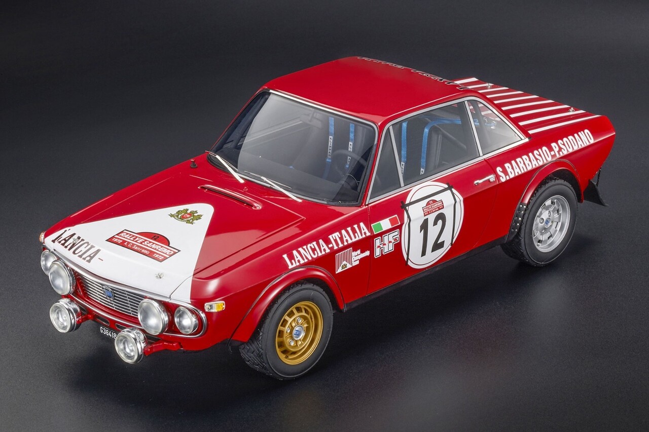 Lancia Lancia HF 1600 Coupe #12 Night Version 2nd Rally San Remo 1972 + Showcase - 1:12 - Top Marques Collectibles