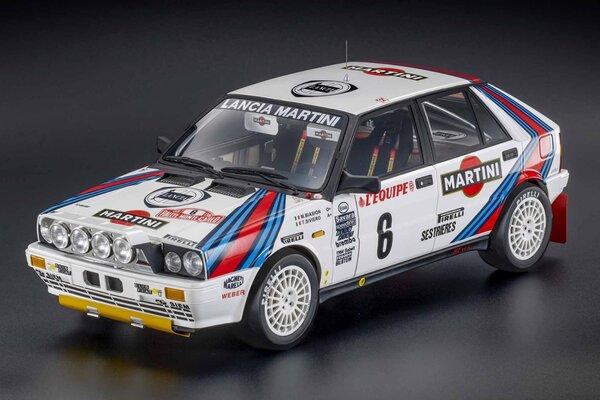 Lancia Lancia Delta 4wd #6 Team Martini Racing  Winner Rally Monte Carlo 1987 + Showcase - 1:12 - Top Marques Collectibles