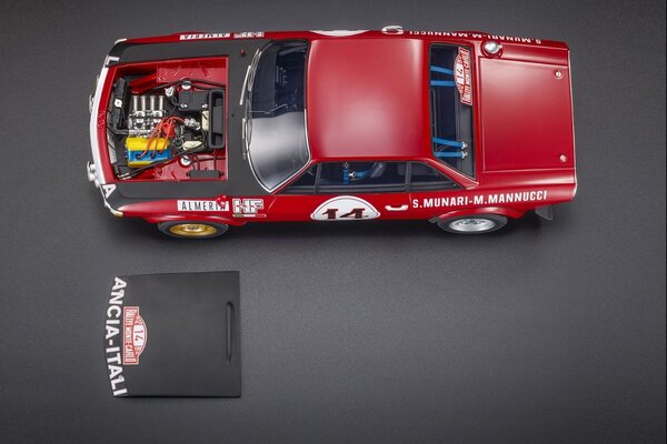 Lancia Lancia Fulvia HF 1600 Coupe #14 Winner Rally Monte Carlo 1972 Night Version - 1:12 - Top Marques Collectibles