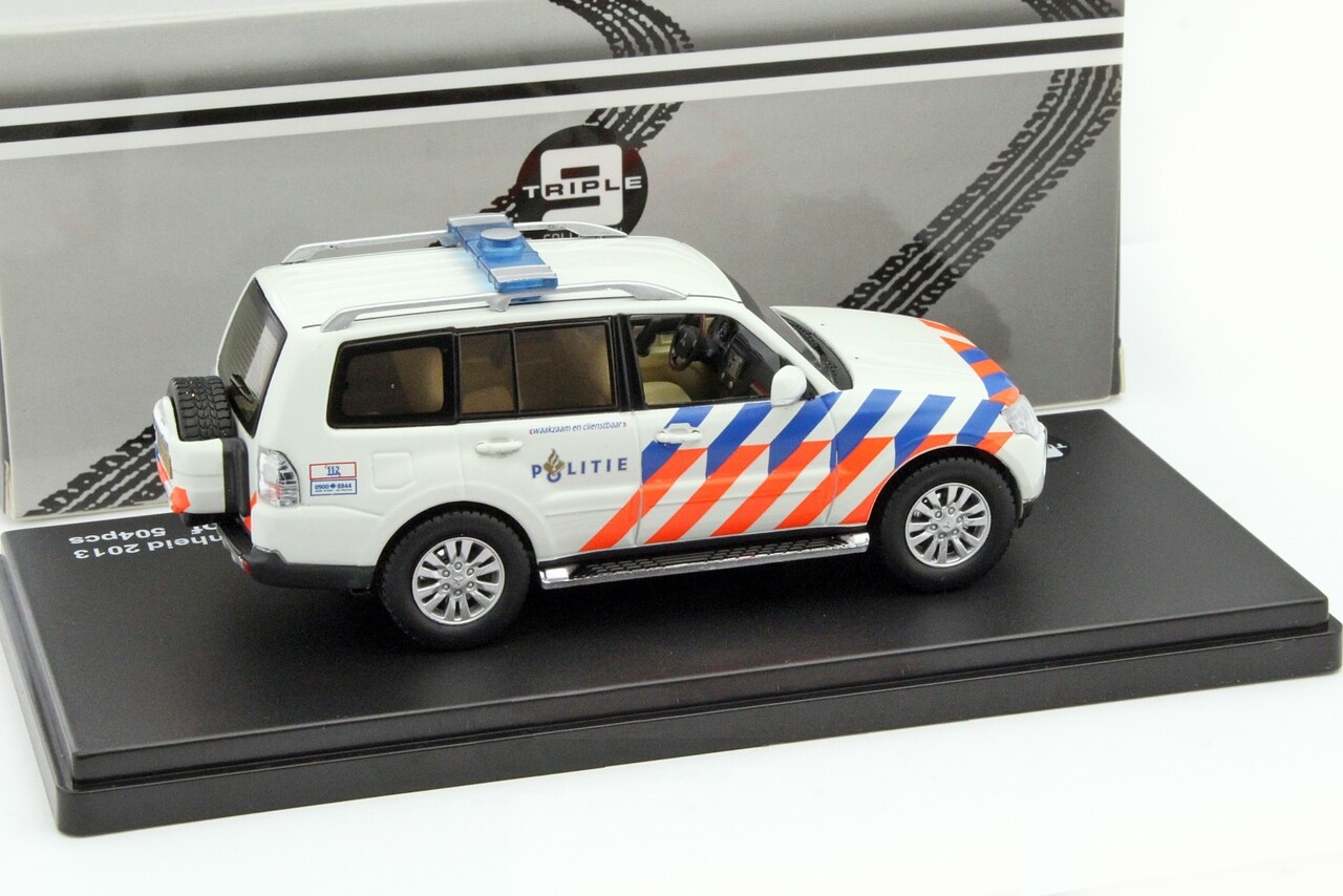 Mitsubishi Mitsubishi Pajero Landelijke Eenheid 2013 - 1:43 - Triple 9 Collection Mitsubishi Mitsubishi Pajero Landelijke Eenheid 2013 - 1:43 - Triple 9 Collection