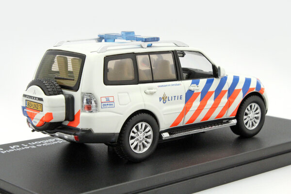 Mitsubishi Mitsubishi Pajero Landelijke Eenheid 2013 - 1:43 - Triple 9 Collection Mitsubishi Mitsubishi Pajero Landelijke Eenheid 2013 - 1:43 - Triple 9 Collection