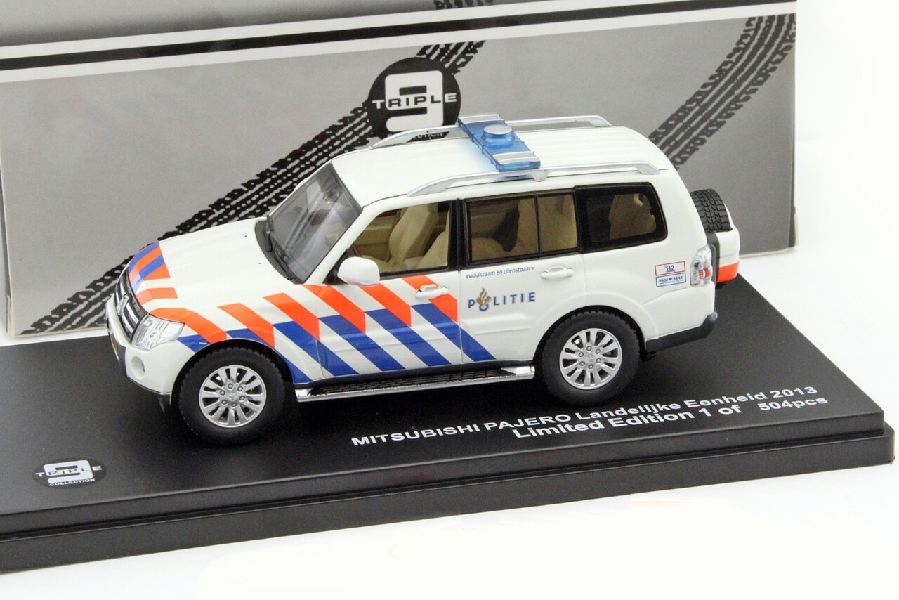 Mitsubishi Mitsubishi Pajero Landelijke Eenheid 2013 - 1:43 - Triple 9 Collection Mitsubishi Mitsubishi Pajero Landelijke Eenheid 2013 - 1:43 - Triple 9 Collection