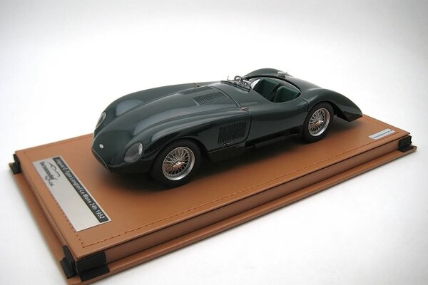 Jaguar Jaguar C-Type Longtail 24H Le Mans 1952 Press Version - 1:18 - Tecnomodel Mythos
