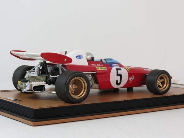 Formule 1 Ferrari 312 B2 #5 GP Germany 1971 + Pilot - 1:18 - Tecnomodel Mythos