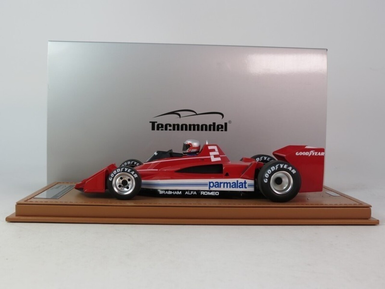 Formule 1 Alfa Romeo F1 Brabham BT45C #2 GP Brasil 1978 + Pilot J.Watson - 1:18 - Tecnomodel Mythos Formule 1 Alfa Romeo F1 Brabham BT45C #2 GP Brasil 1978 + Pilot J.Watson - 1:18 - Tecnomodel Mythos