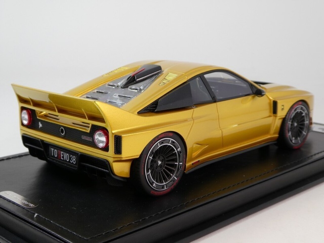 Kimera Kimera EVO38 2024 - 1:18 - Tecnomodel Mythos Kimera Kimera EVO38 2024 - 1:18 - Tecnomodel Mythos