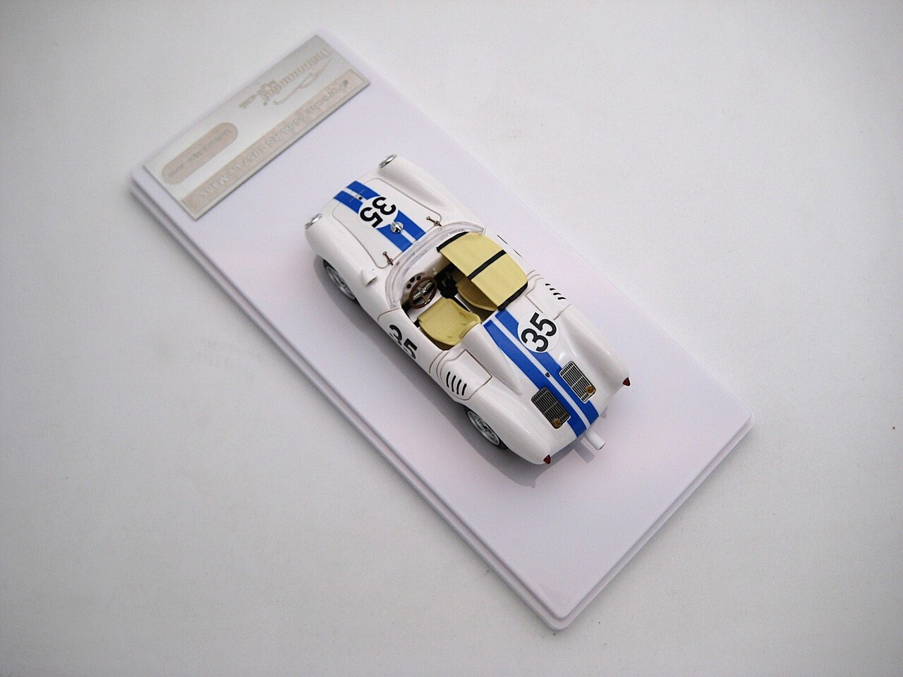 Porsche Porsche 550A #35 Team Ed Hugus 8th 24H Le Mans 1957 - 1:43 - Tecnomodel Mythos