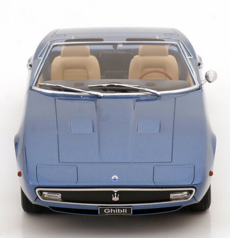 Maserati Maserati Ghibli Spyder Cabriolet Open 1970 (Alloy Rims) - 1:18 - KK Scale