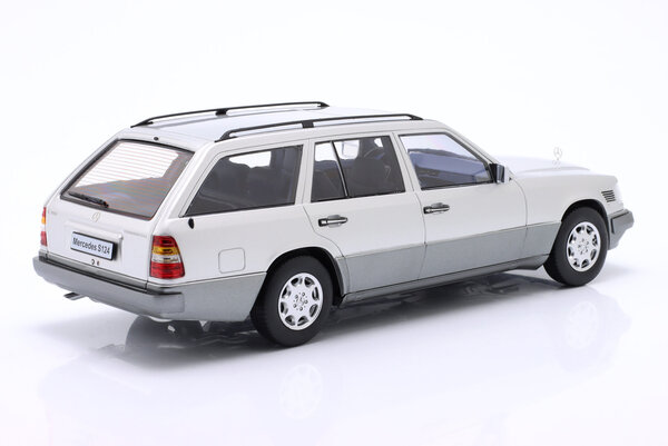 Mercedes-Benz Mercedes-Benz E-Class T-Model 1995 - 1:18 - Triple 9 Collection