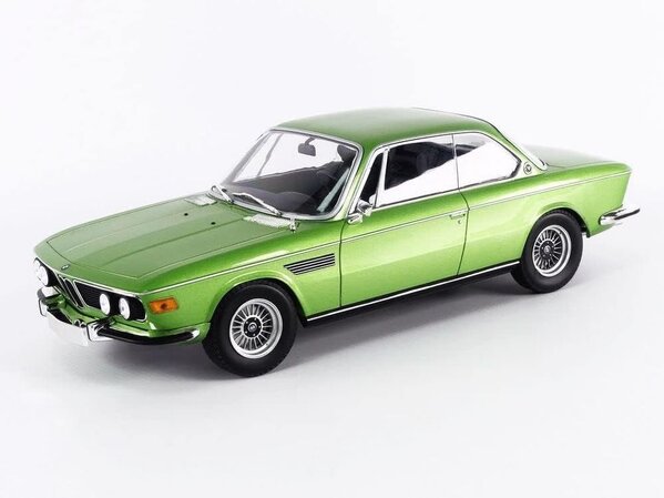 BMW BMW 3.0 CSI 1971 - 1:18 - Minichamps