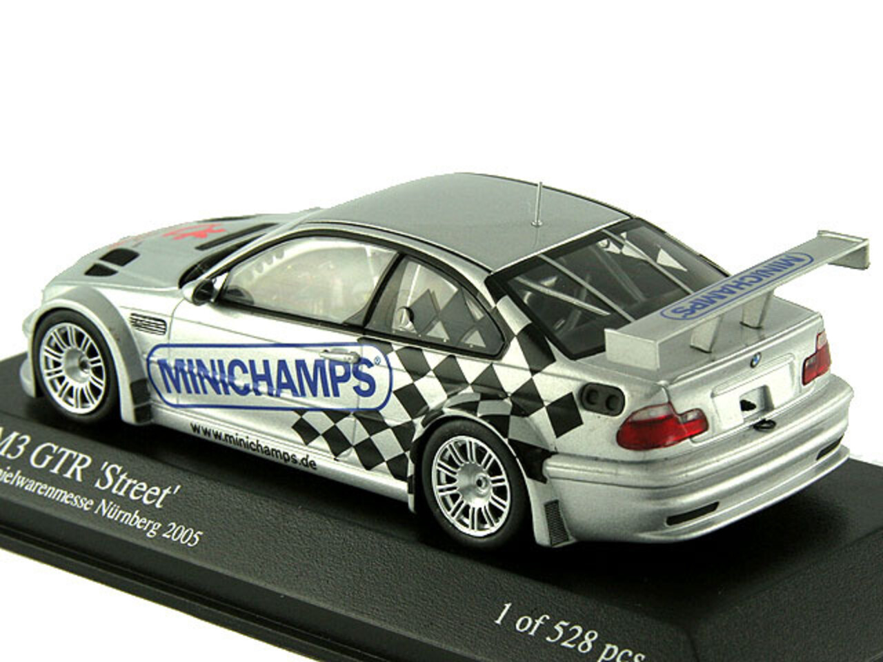 BMW BMW M3 GTR 'Street' Spielwarenmesse Nürnberg 2005 - 1:43 - Minichamps BMW BMW M3 GTR 'Street' Spielwarenmesse Nürnberg 2005 - 1:43 - Minichamps